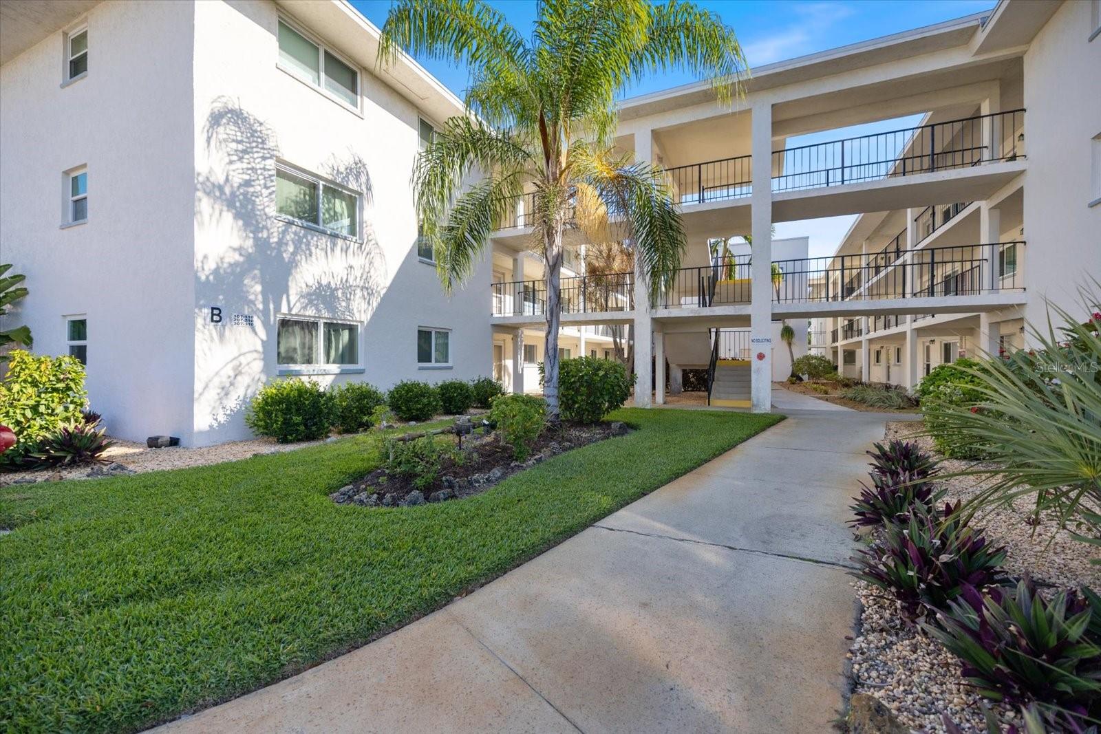 708 Tamiami Trl S #209 — photo