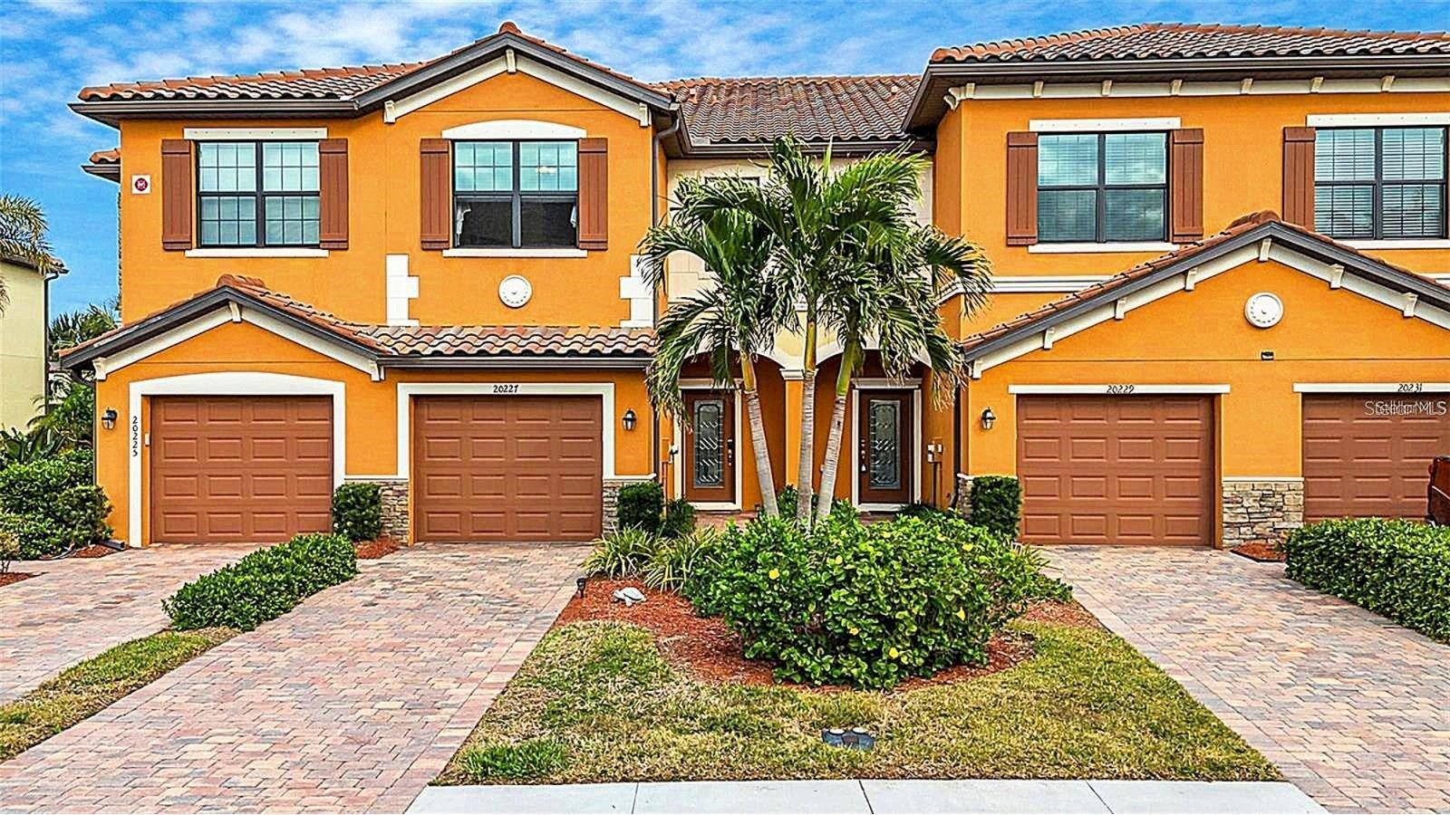 20229 Lagente Cir — photo