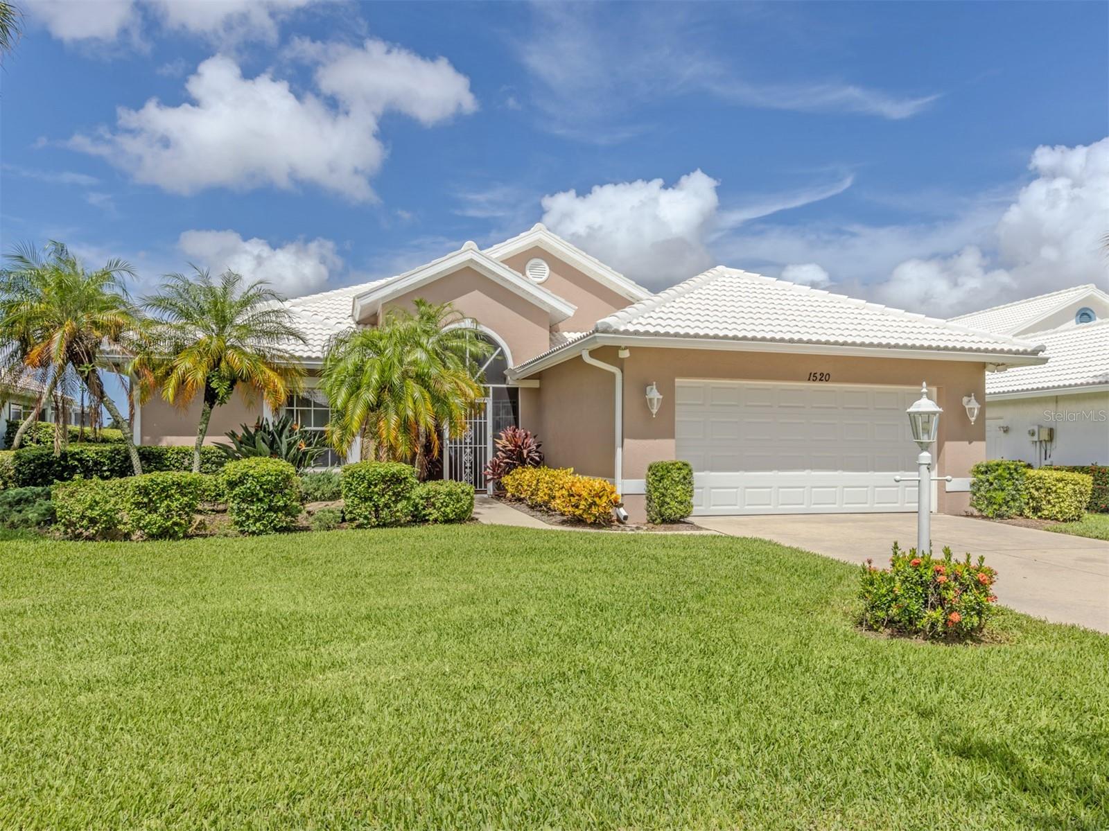 1520 Jasper Ct — photo
