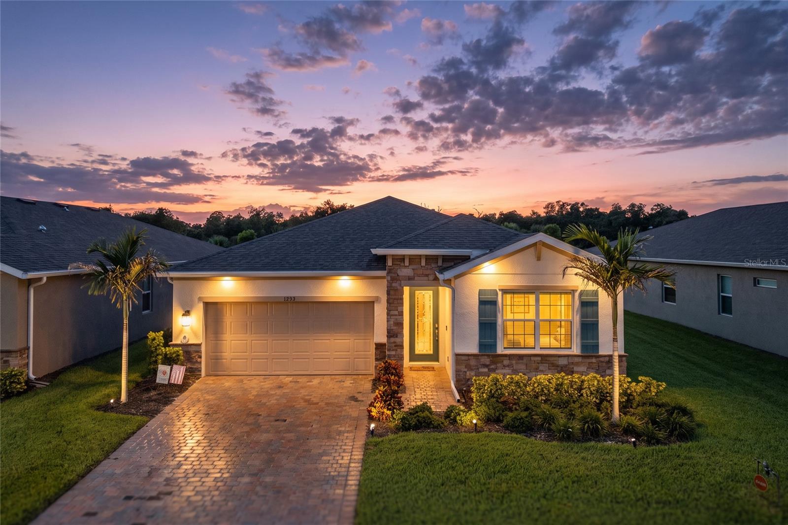 1292 Cobble Glen Dr — photo