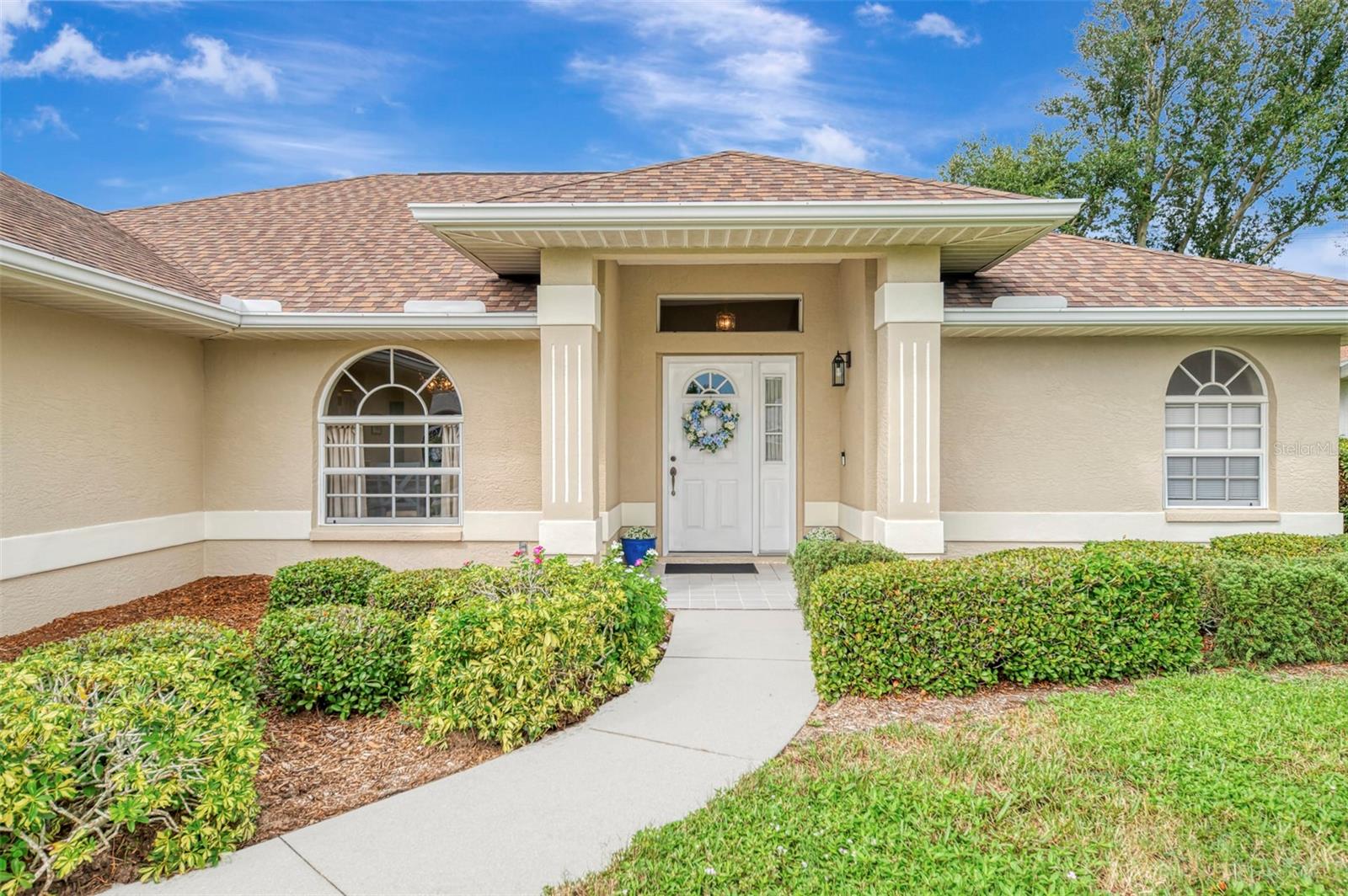426 Bermuda Isles Cir — photo