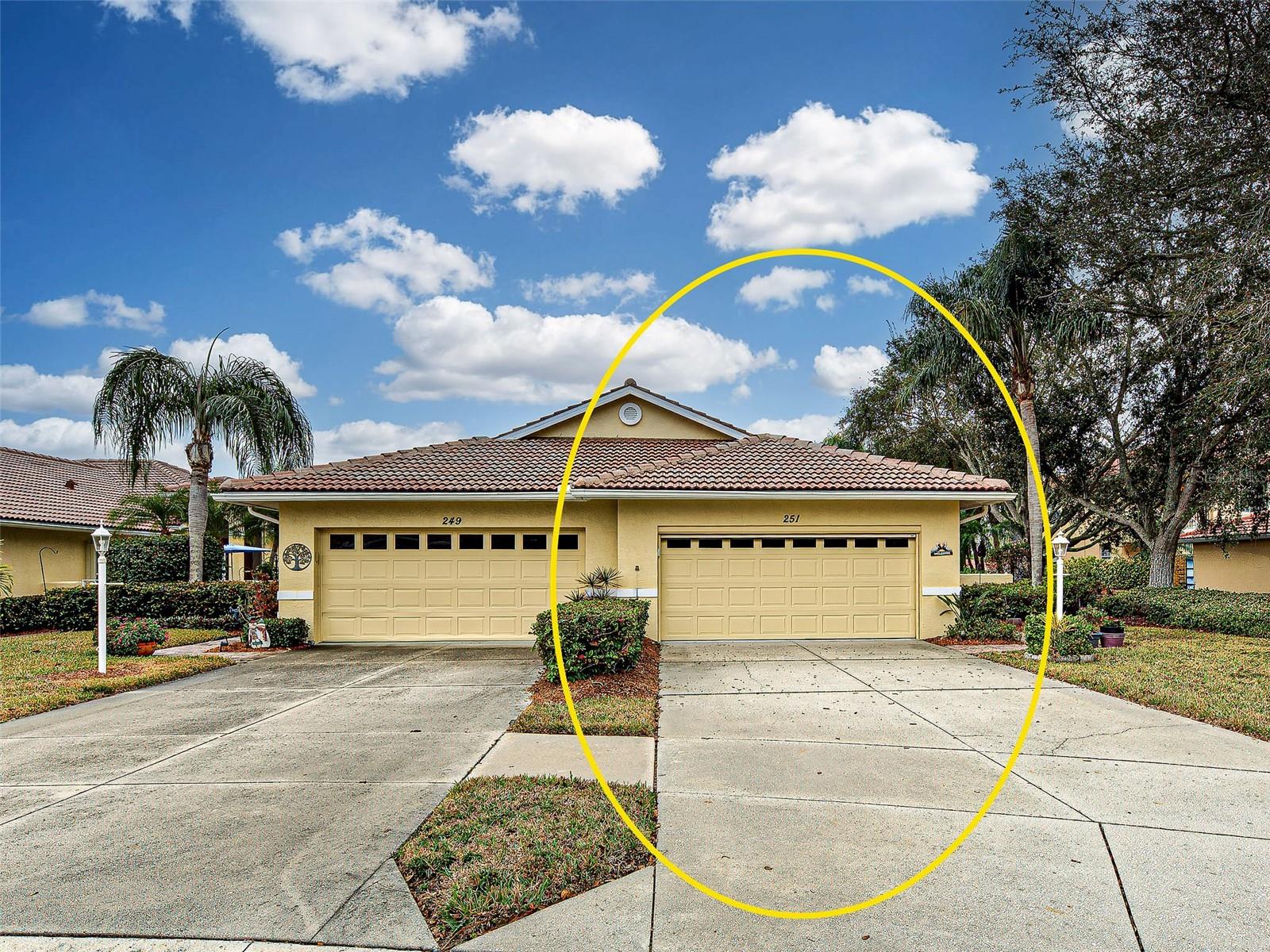 251 Vista Del Lago Way — photo