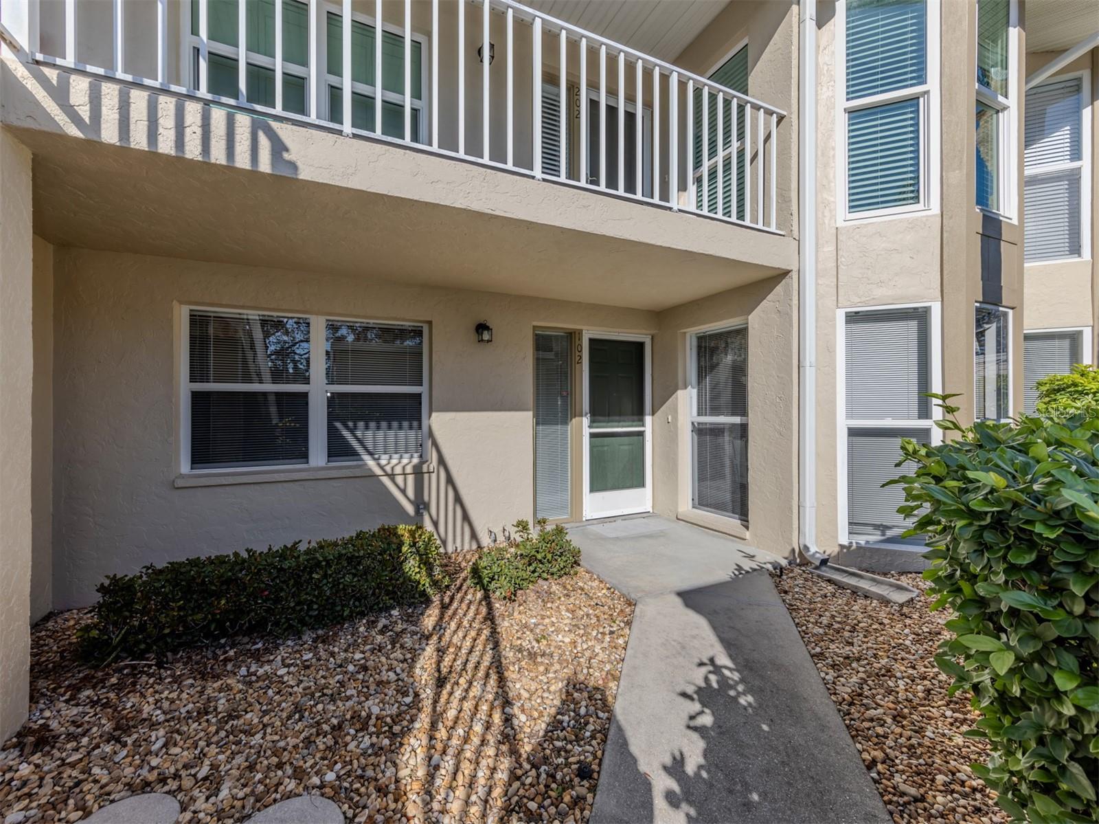 801 Waterside Dr #102 — photo