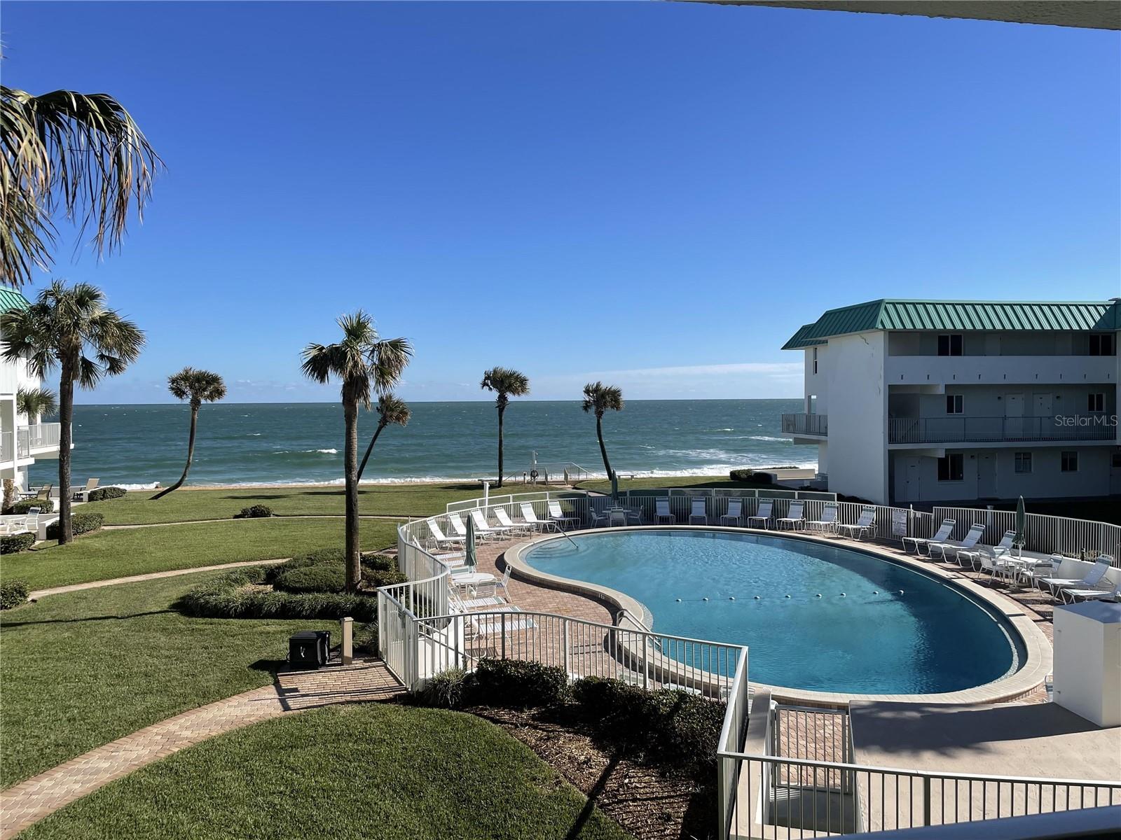 815 Ocean Shore Blvd #7B — photo