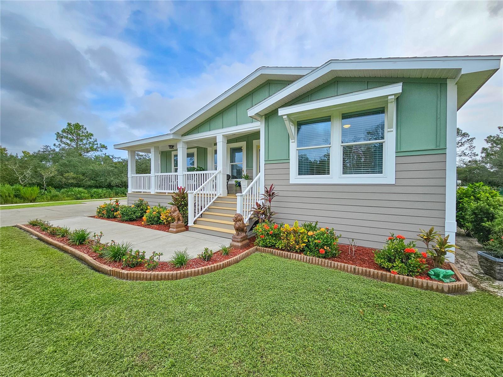 875 Volco Road, Edgewater, FL 32141 — photo 2