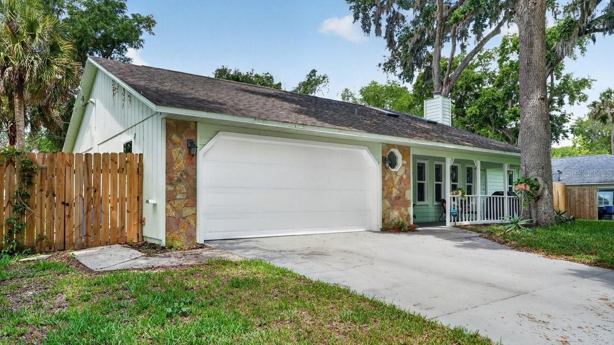 2012 Mango Tree Drive, Edgewater, FL 32141 — photo 3