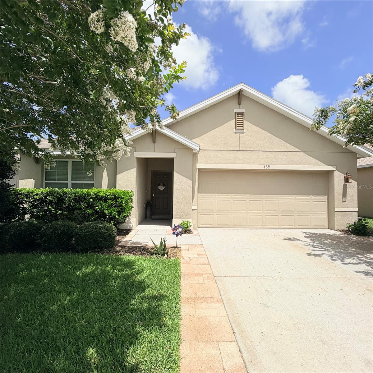 439 Pink Coral Ln — photo
