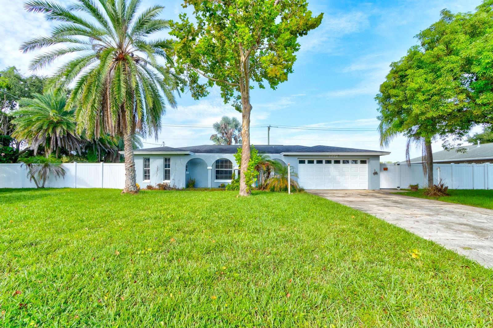 1026 Lake Ave — photo