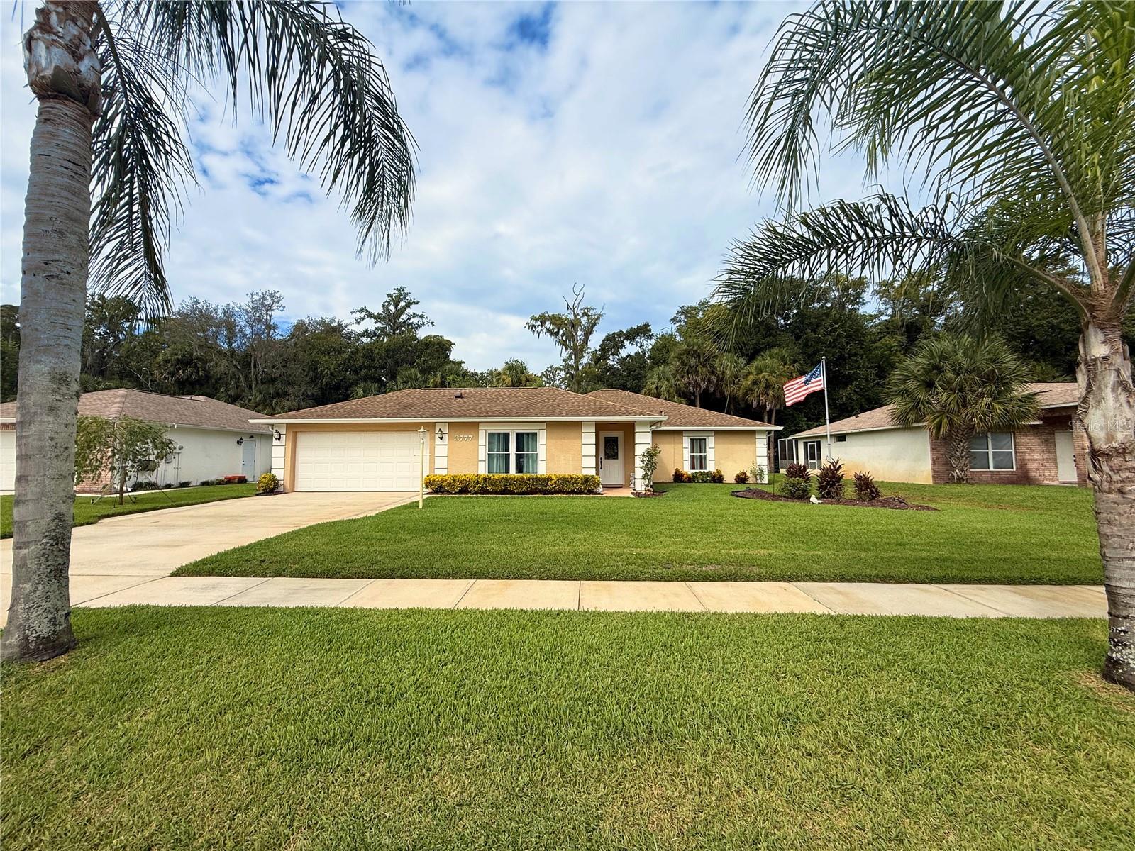 3777 Grove View Ln — photo