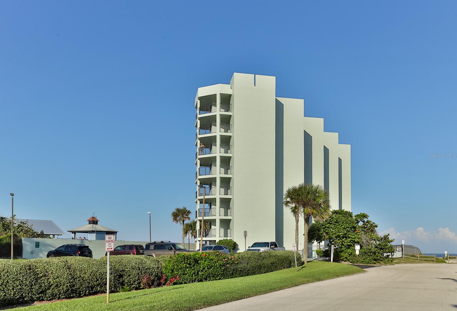 3405 S Atlantic Ave #201 — photo
