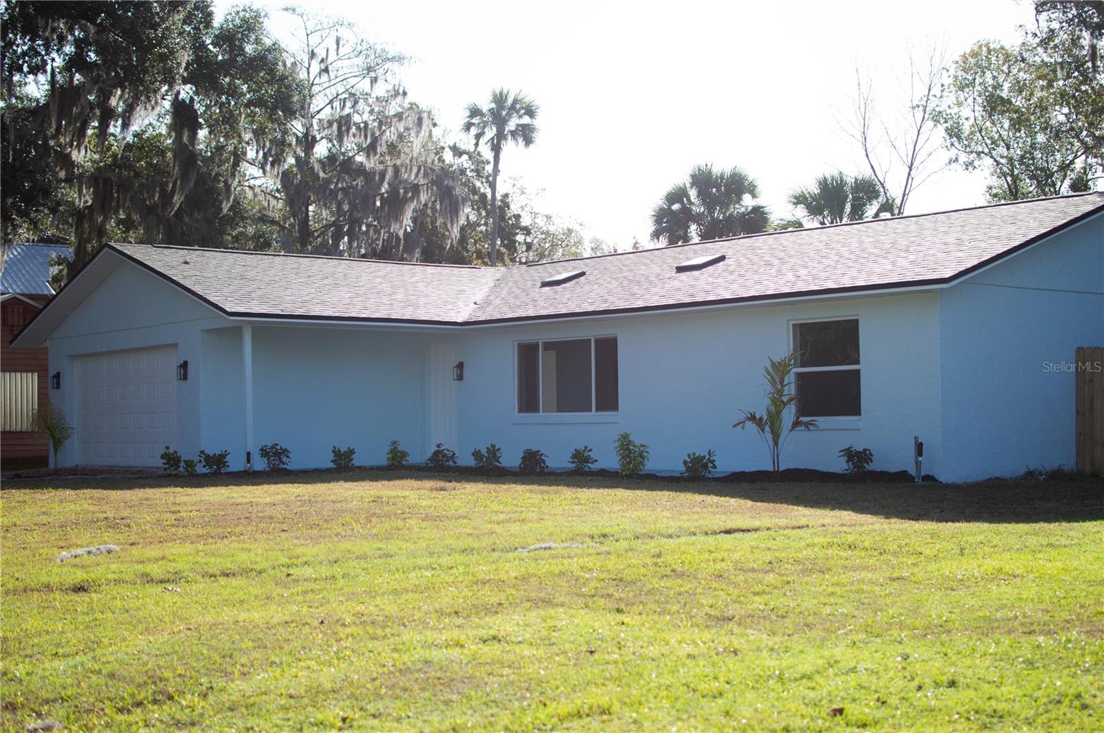 168 N Cory Dr — photo