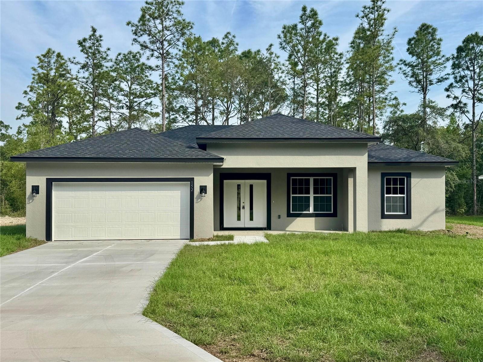 152 W Diego Pl — photo