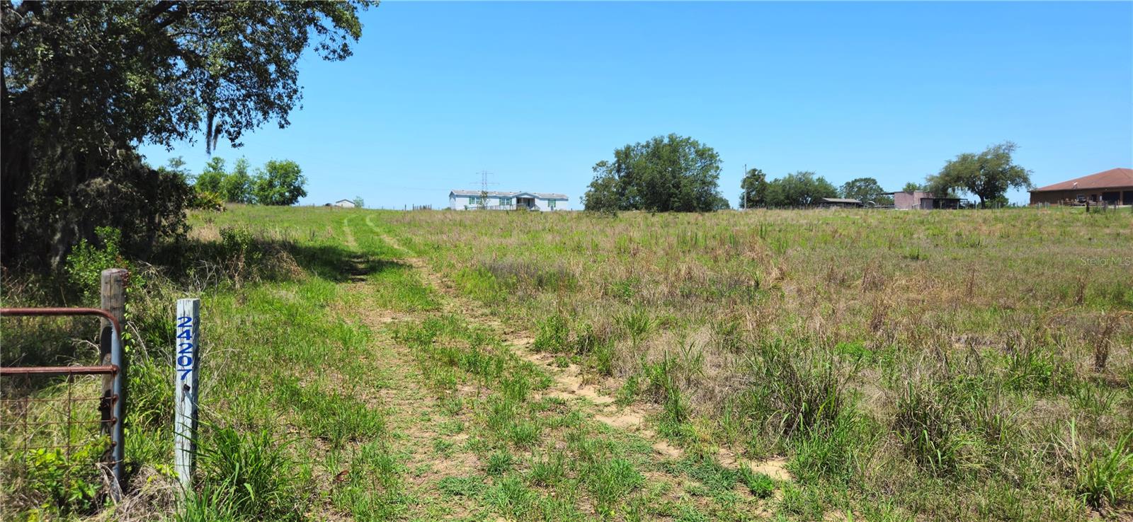 24207 Turkey Lake Rd — photo