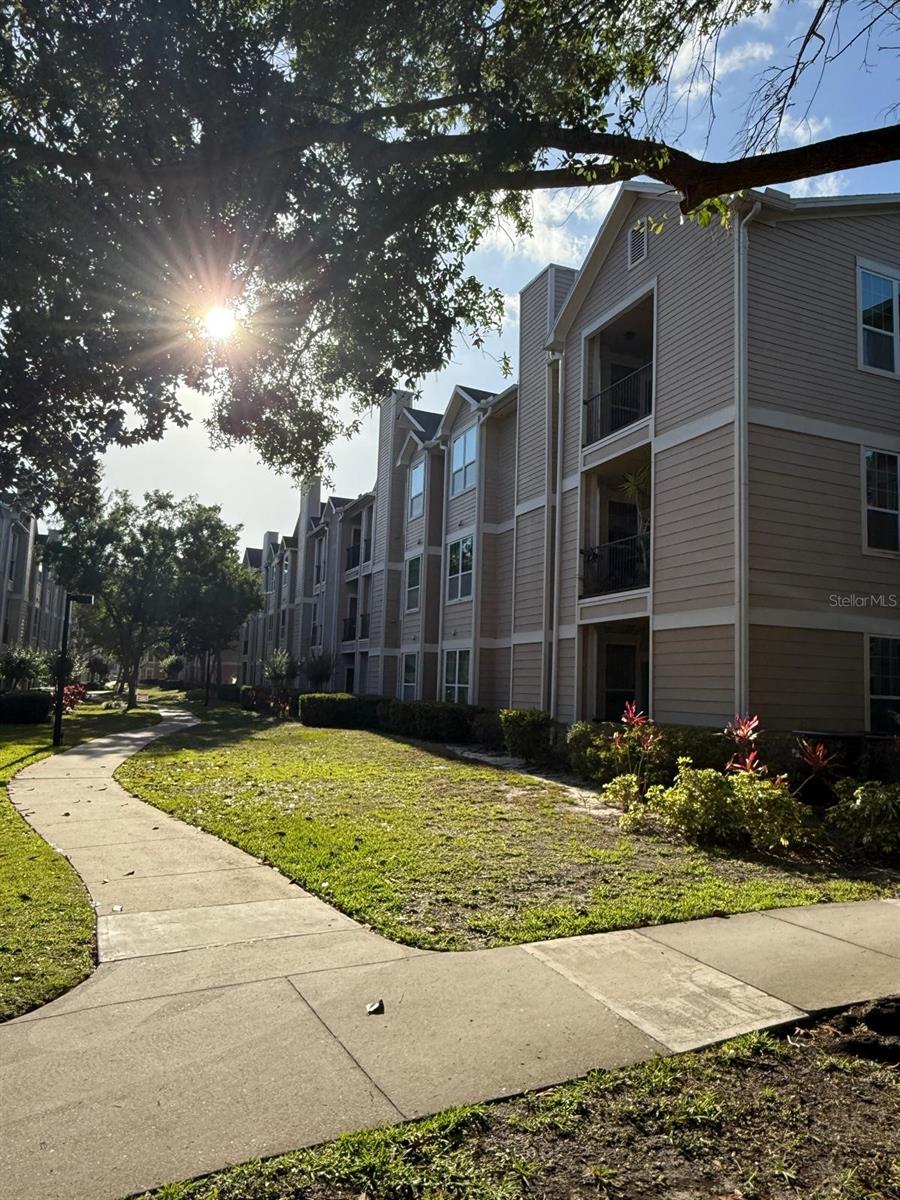 2015 Erving Cir #307 — photo