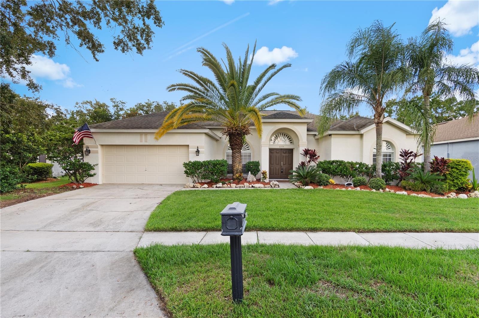 2254 Blackjack Oak St — photo