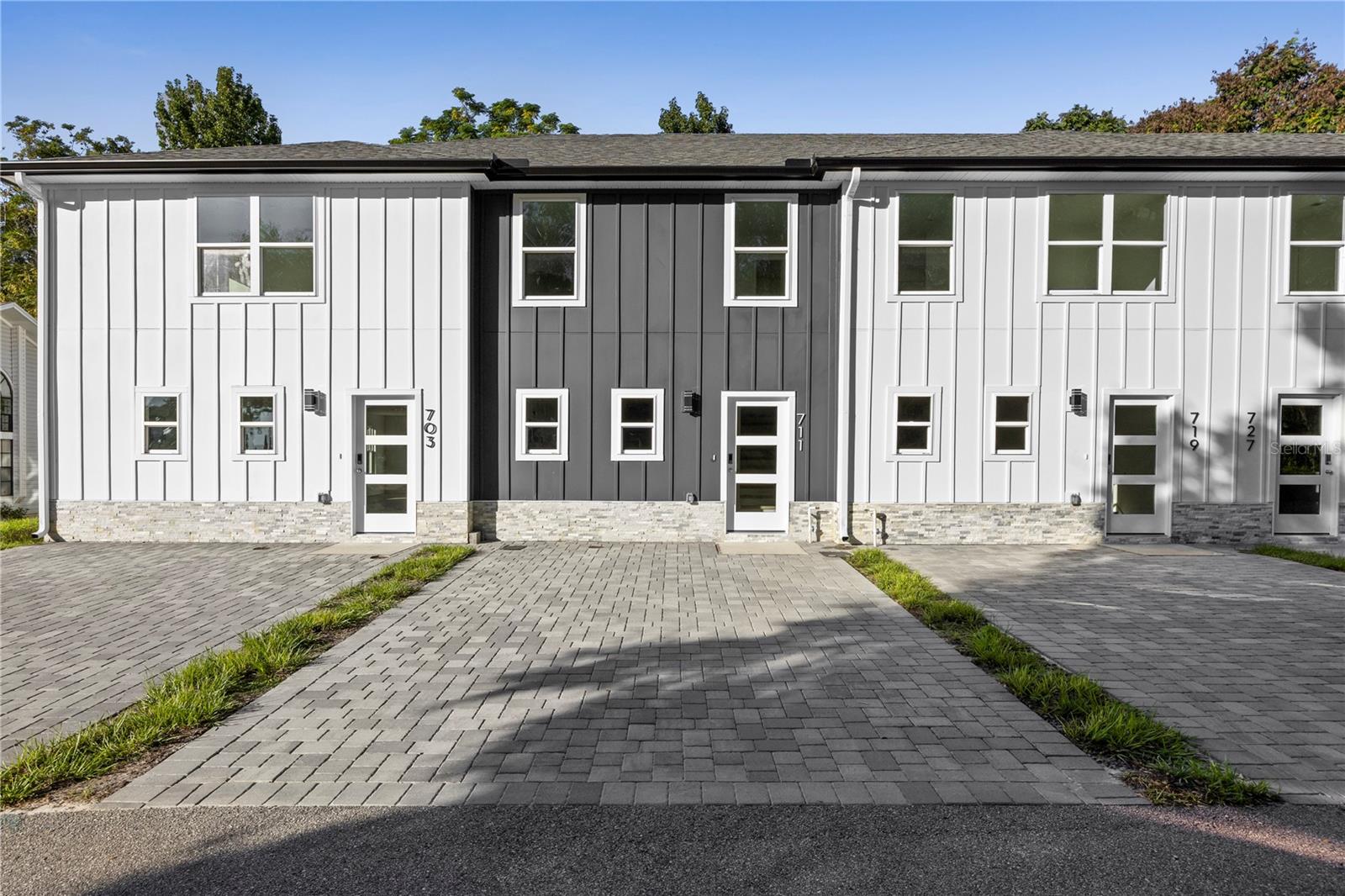 711 Clemson Dr — photo