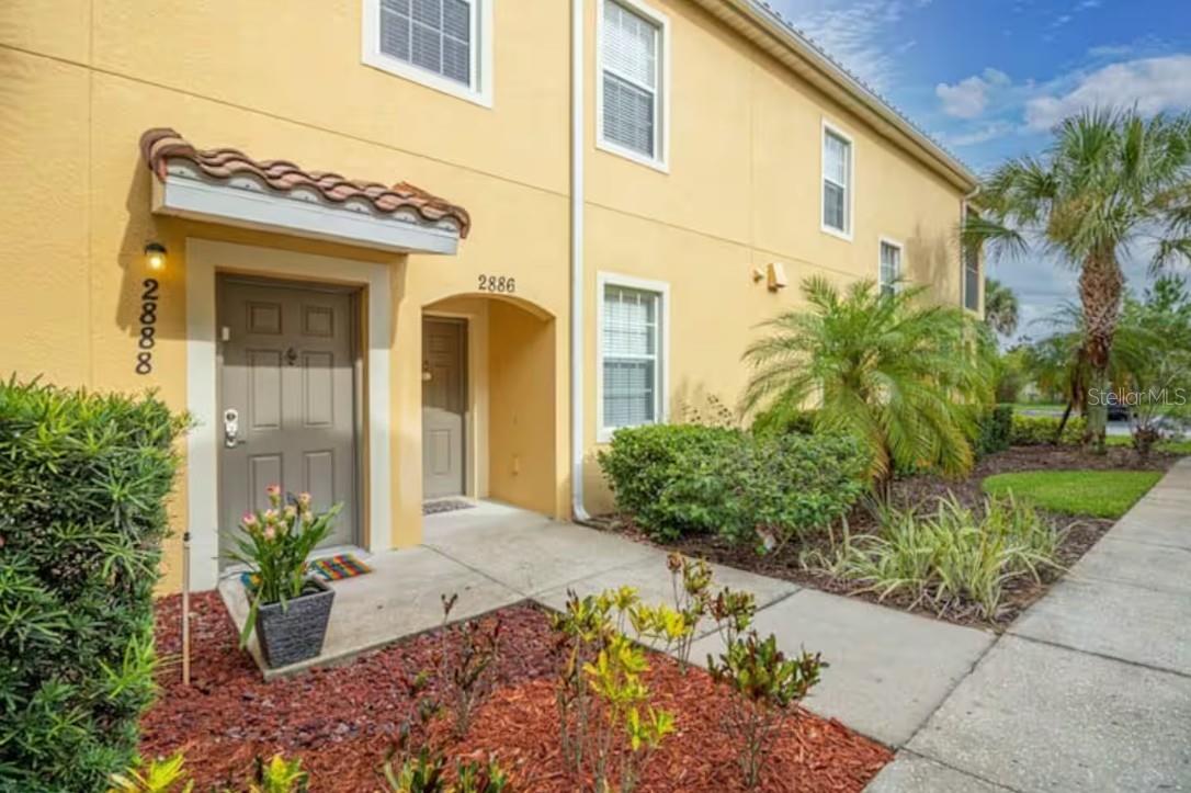 2888 Oakwater Dr #2888 — photo