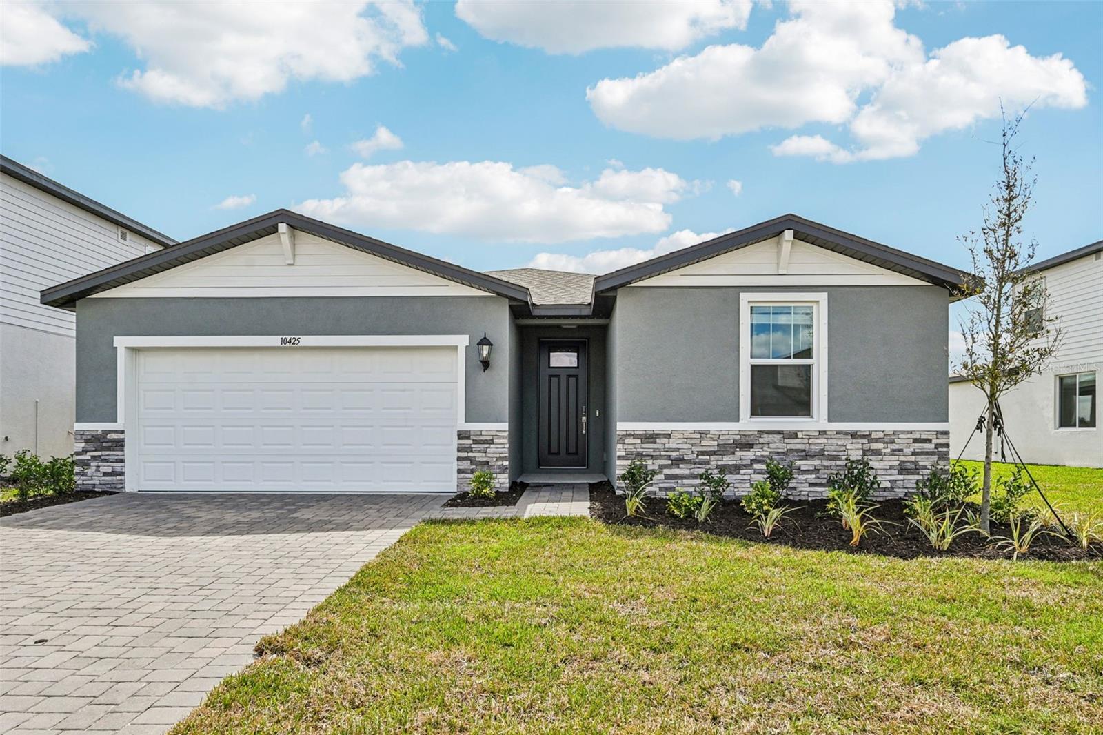 10425 Abundance Grove Way — photo