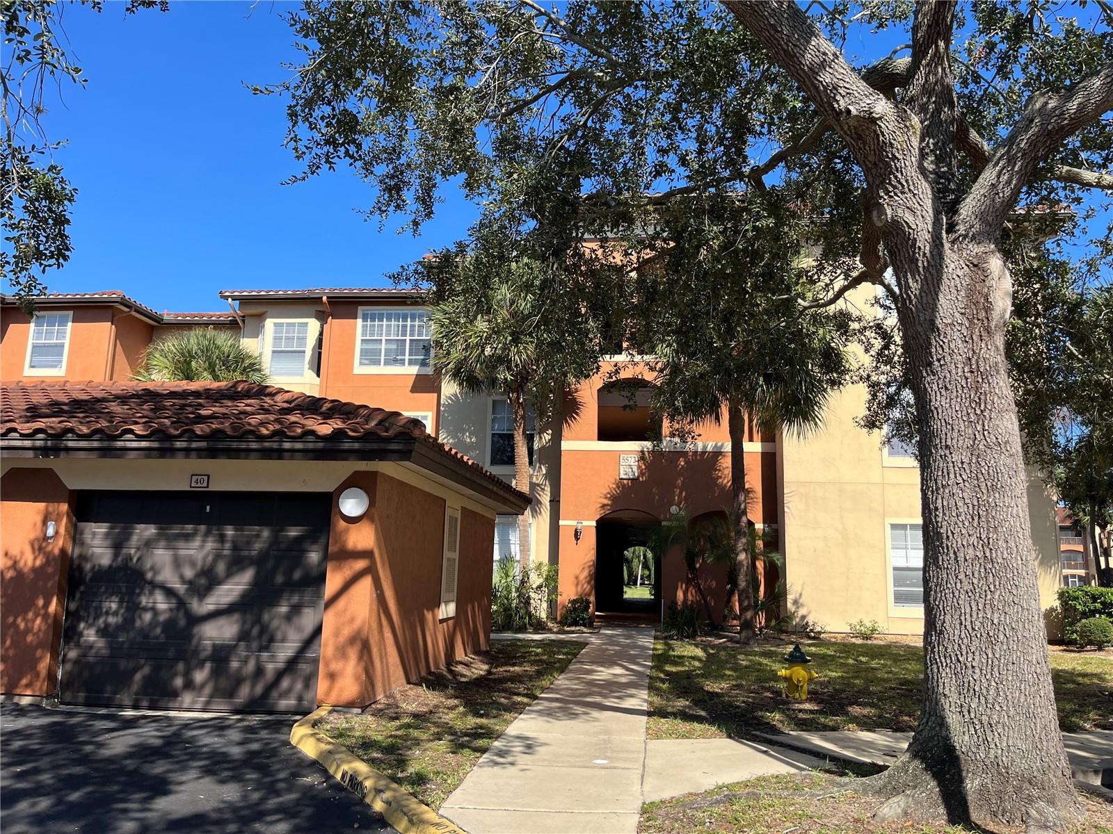 5572 Metrowest Blvd #209 — photo