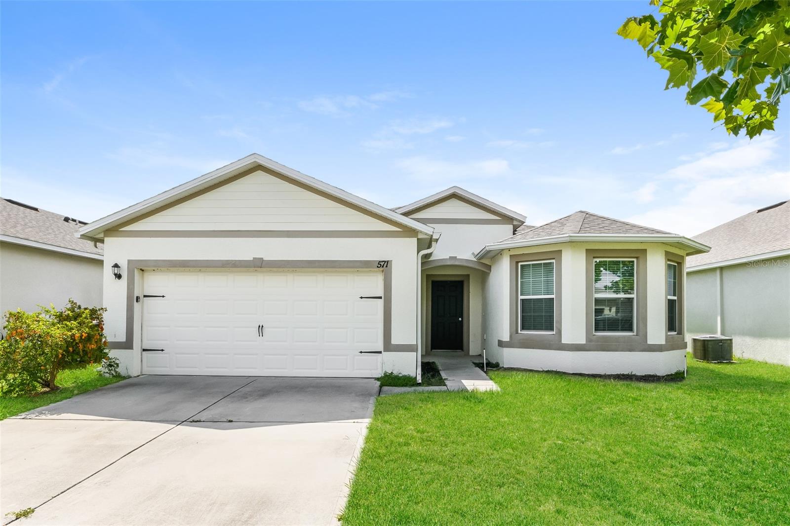 571 Autumn Stream Dr — photo