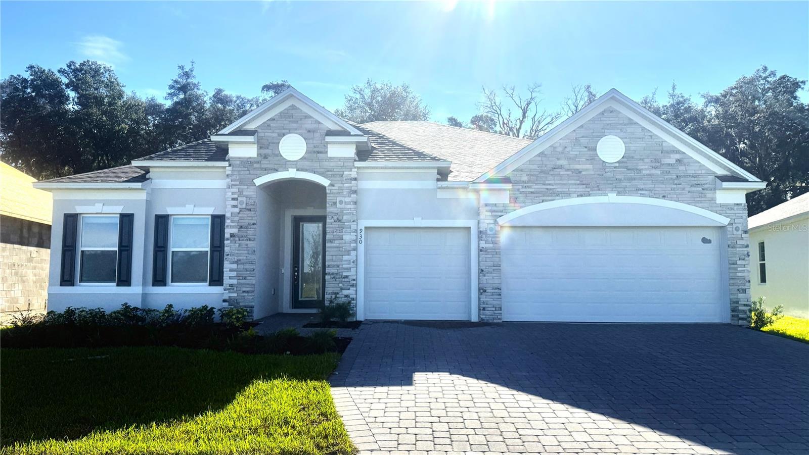 930 Buckeye Dr — photo