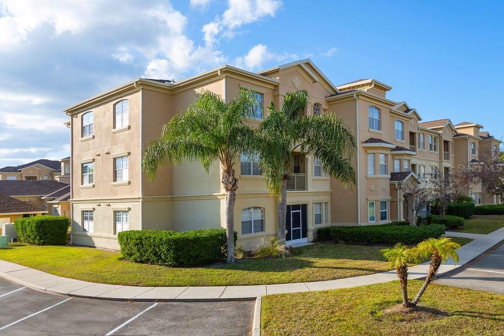 302 Terrace Ridge Cir #302 — photo