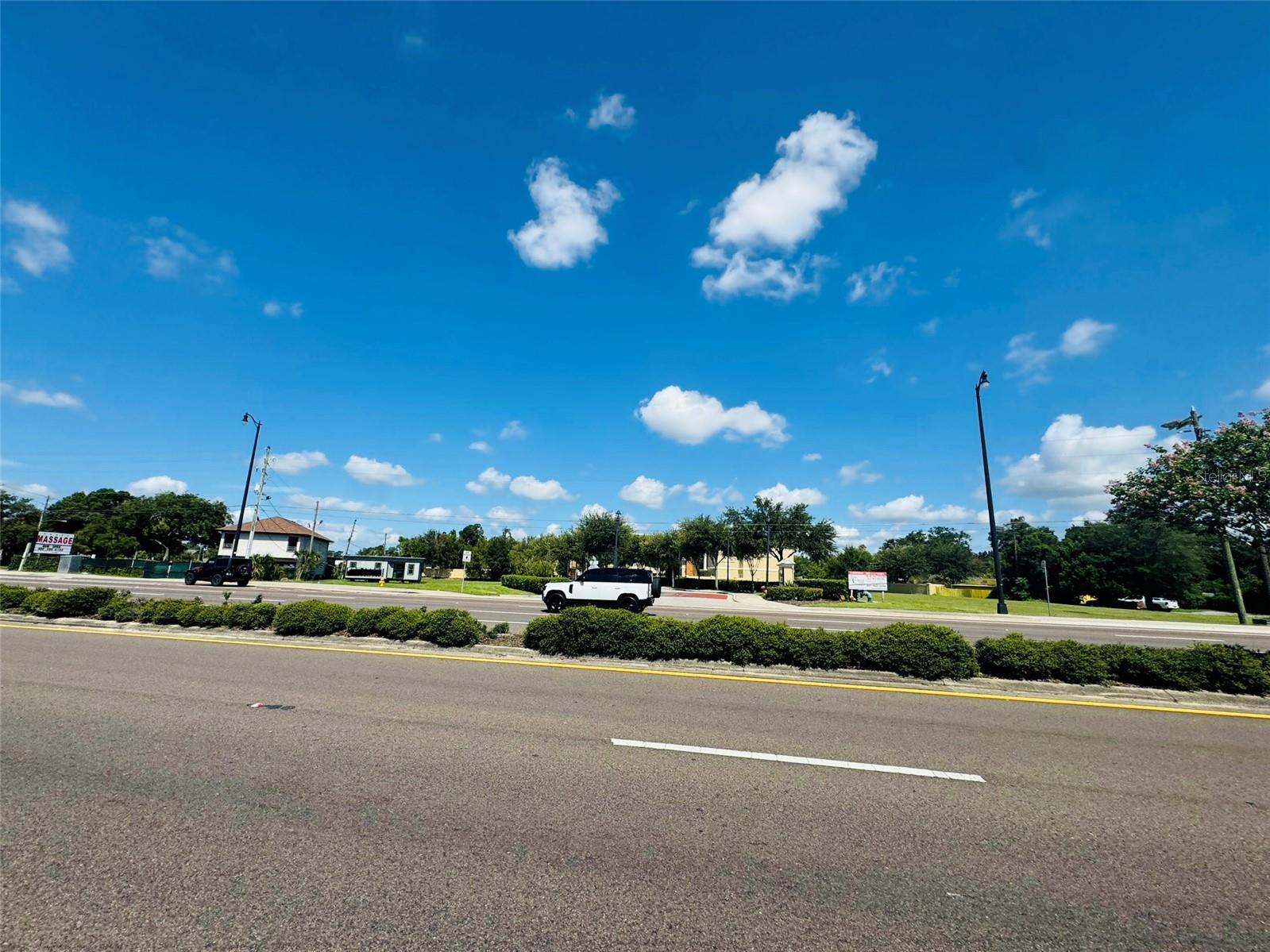 8390 S US Highway 17-92 Hwy #1001-1009 — photo