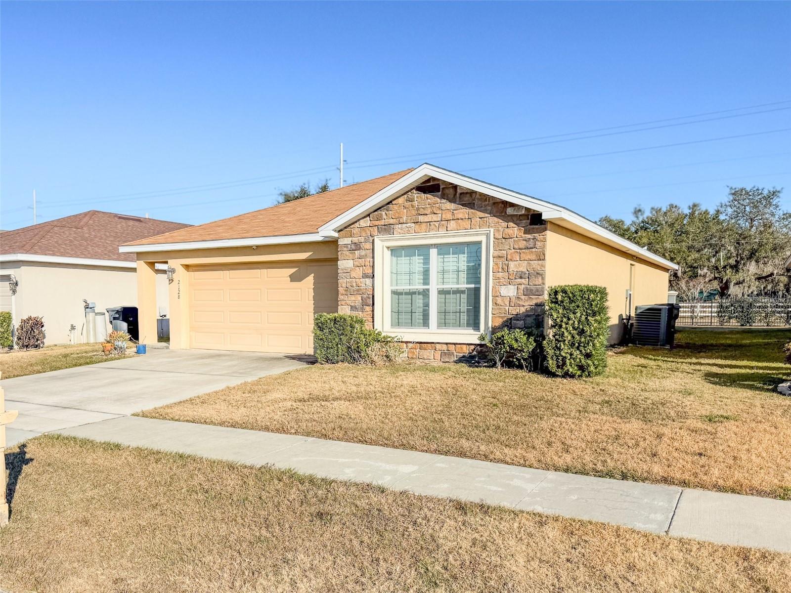 2128 Bretton Ridge Blvd — photo