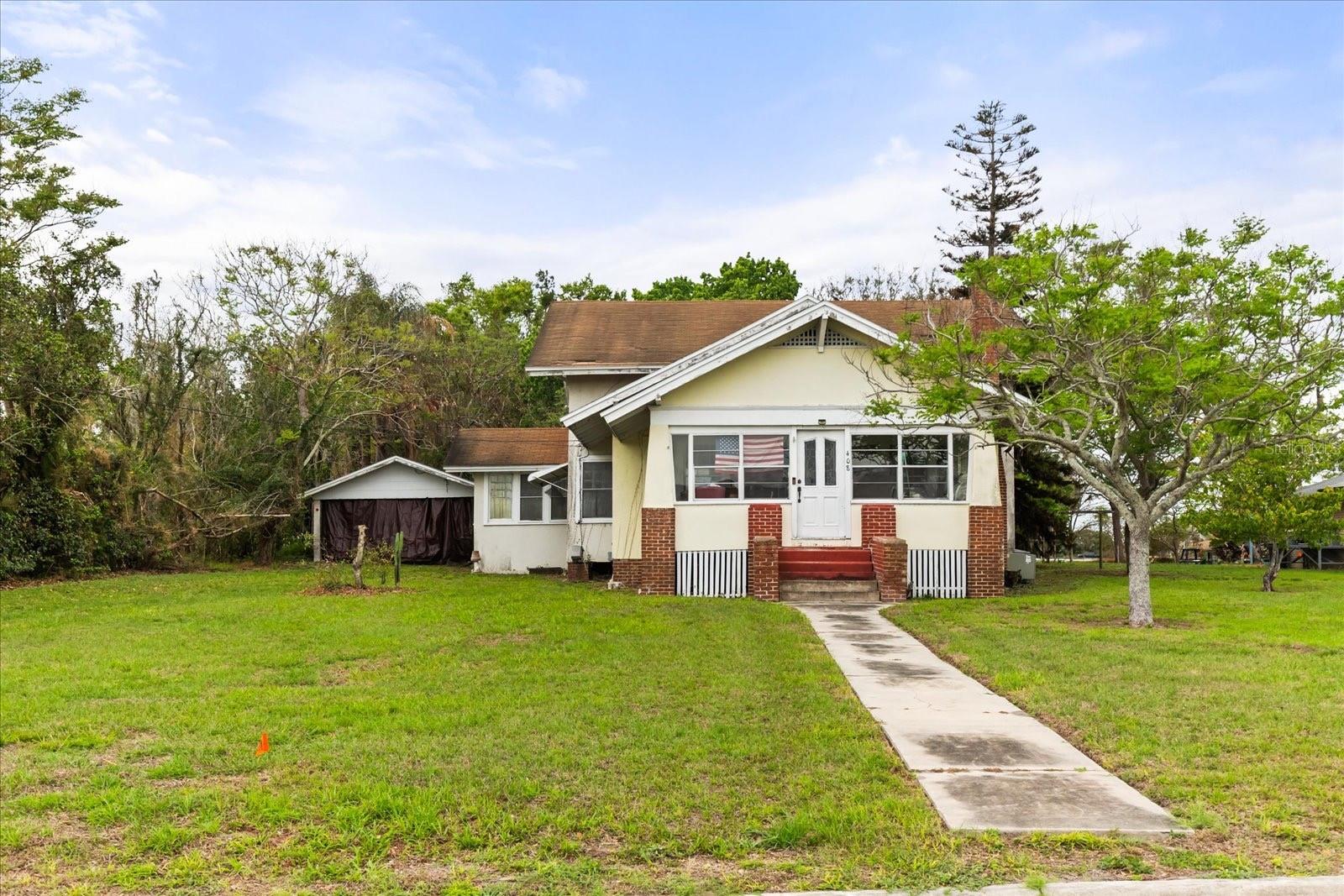 408 McKay Dr — photo