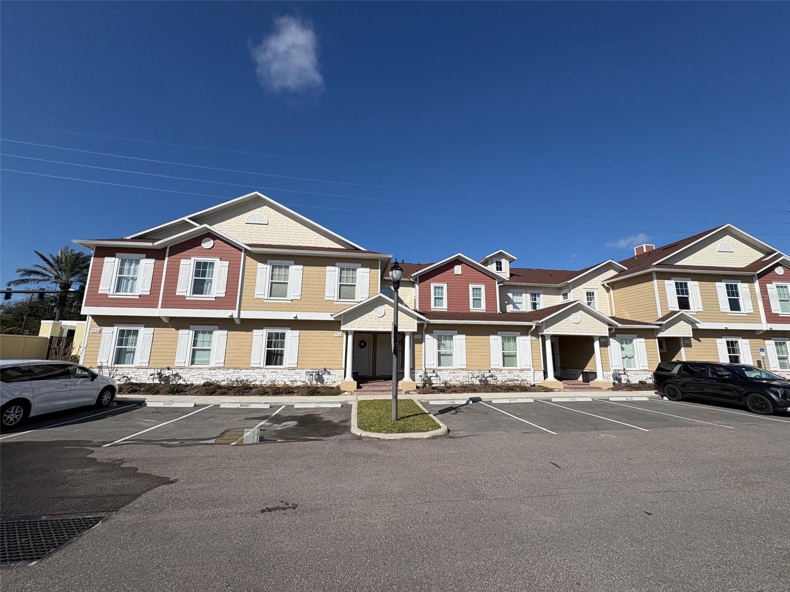 7595 Sunflower Cir — photo