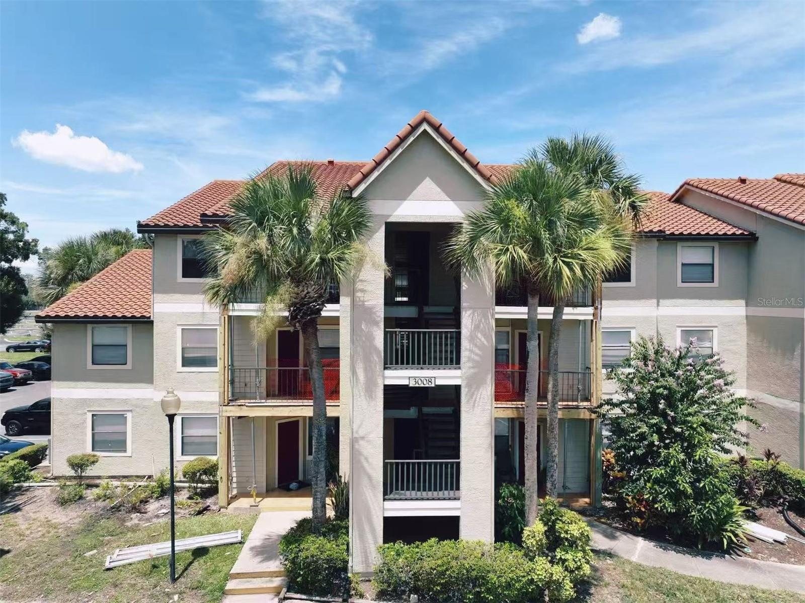 3008 Parkway Blvd #306 — photo