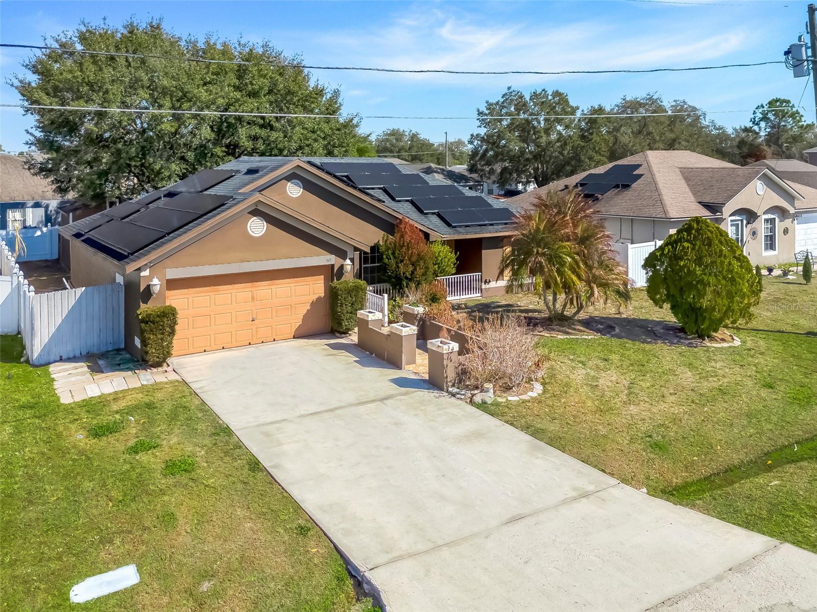 617 Parakeet Ct — photo