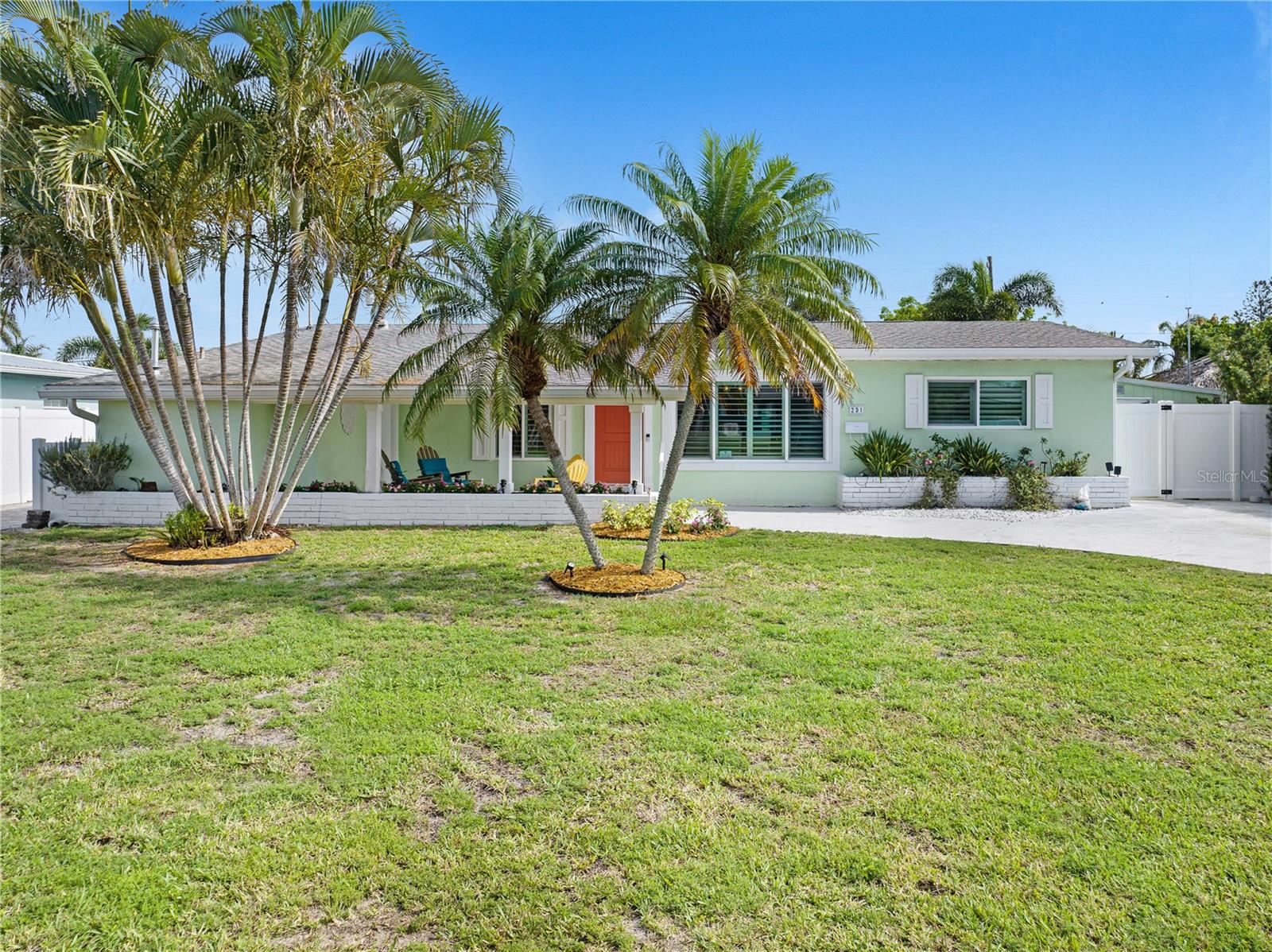 231 Ocean Blvd — photo