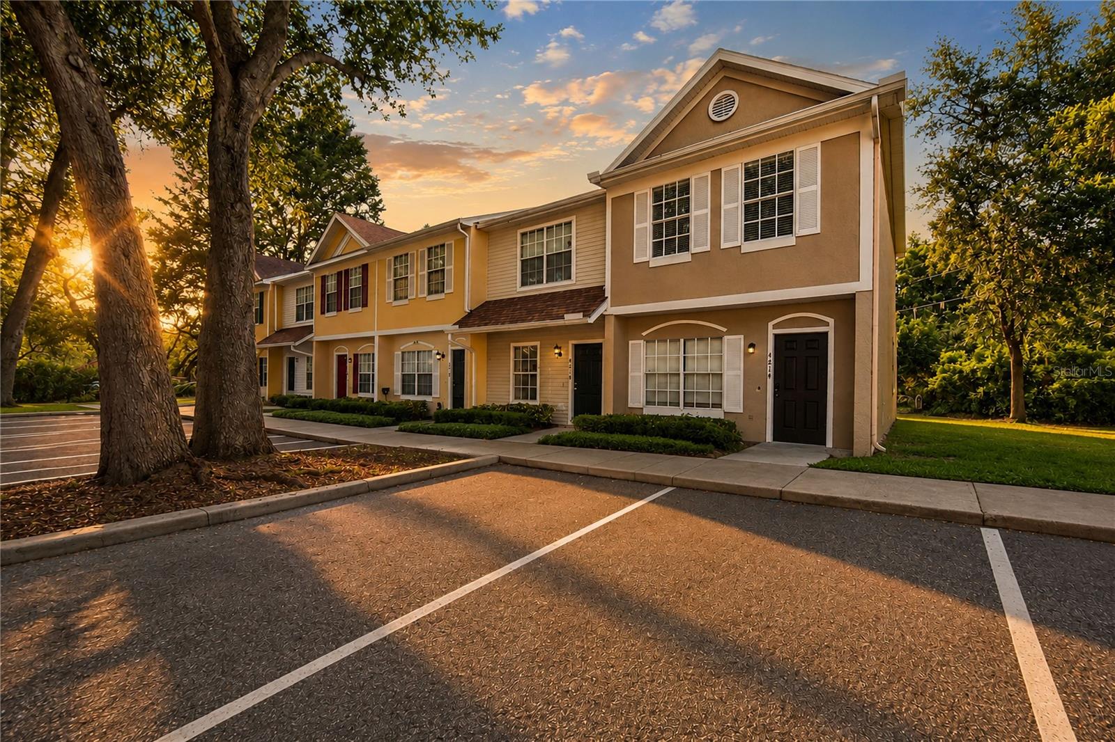 4212 Plantation Cove Dr — photo