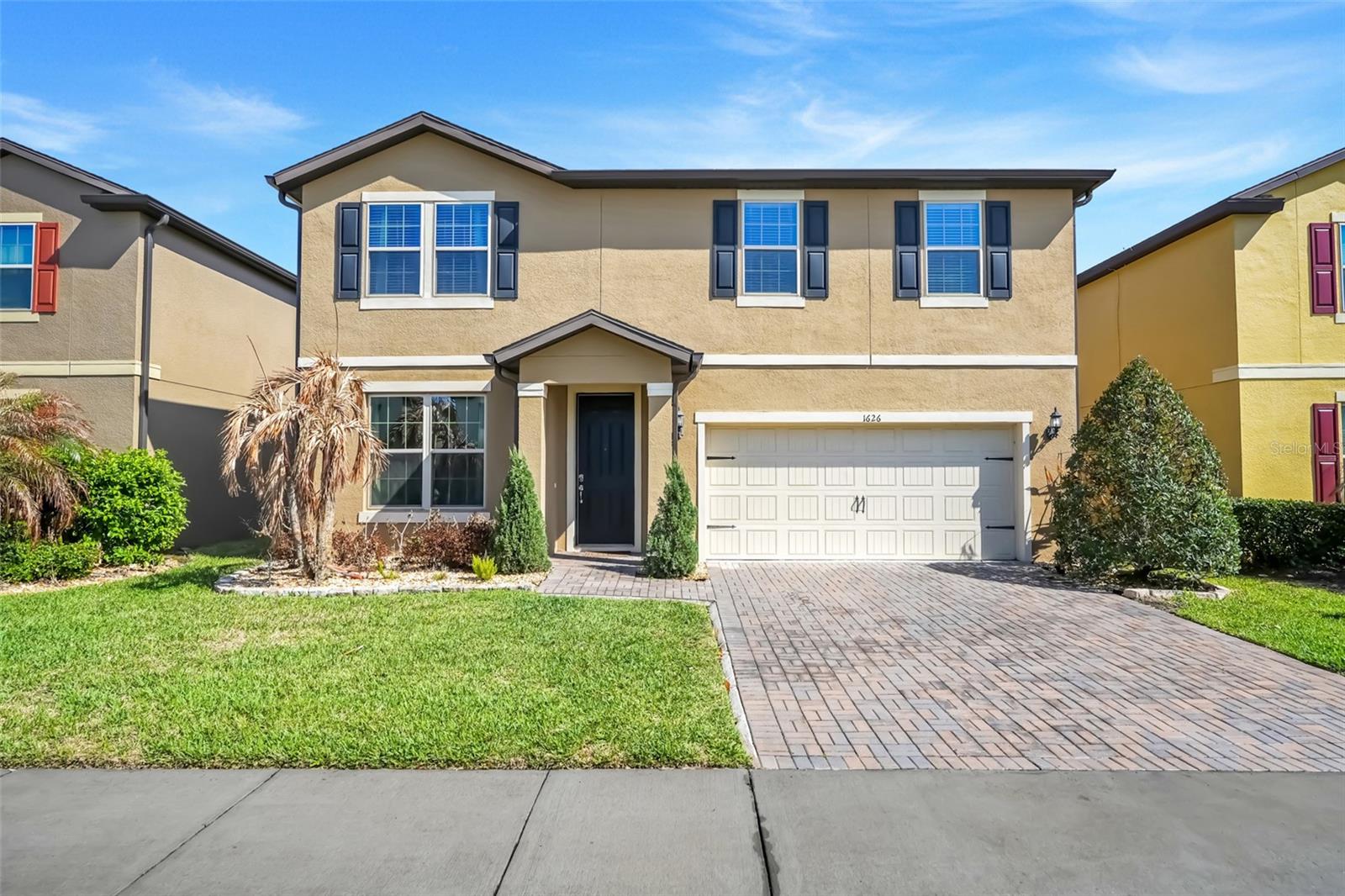 1626 Regal River Cir — photo
