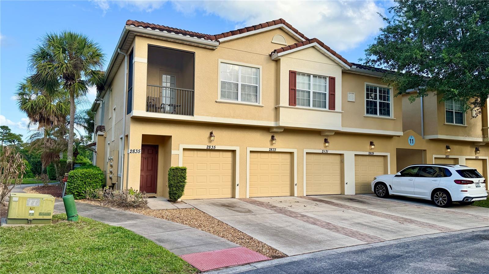 2831 Oakwater Dr #2831 — photo