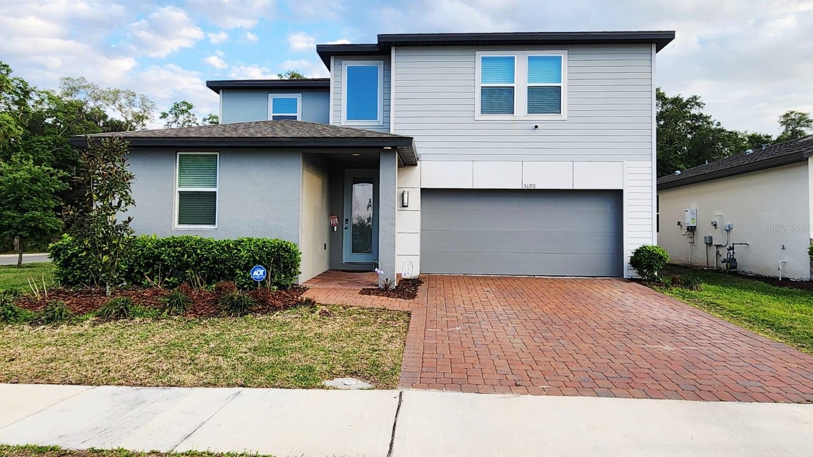 5190 Minneola Ln — photo