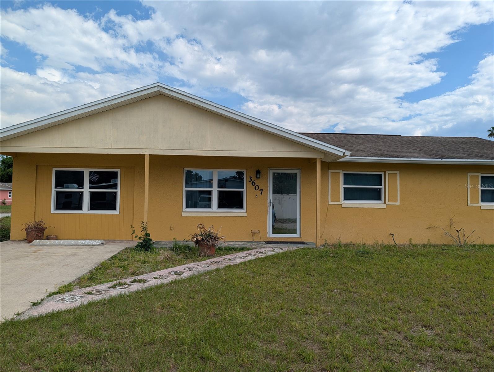 3607 Briarcliff Way — photo