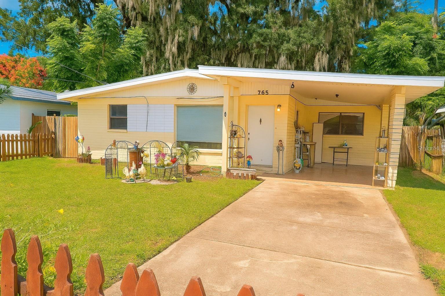765 Greenway Pl — photo