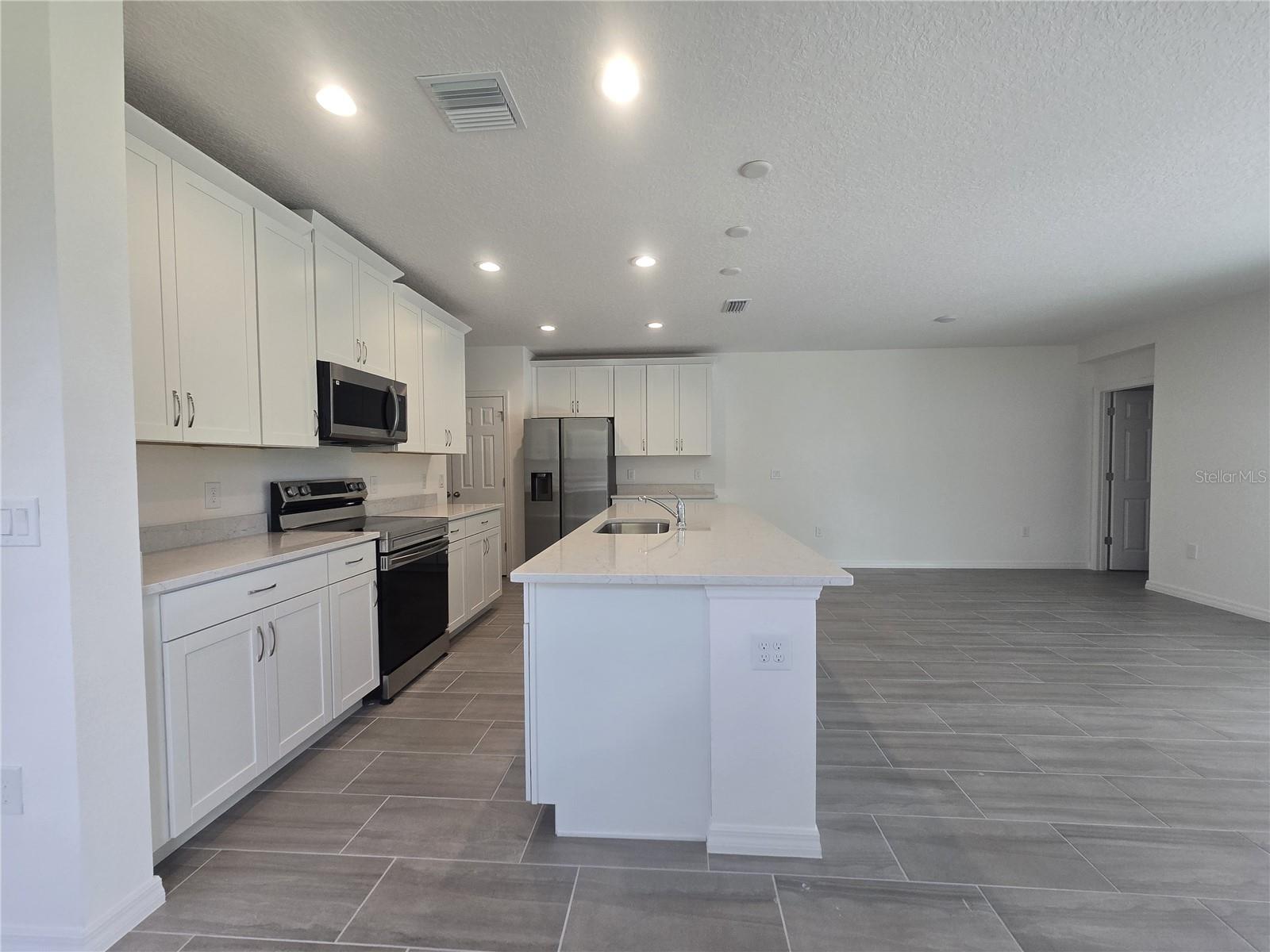 2536 Starry Point, St Cloud, FL 34769 — photo 3