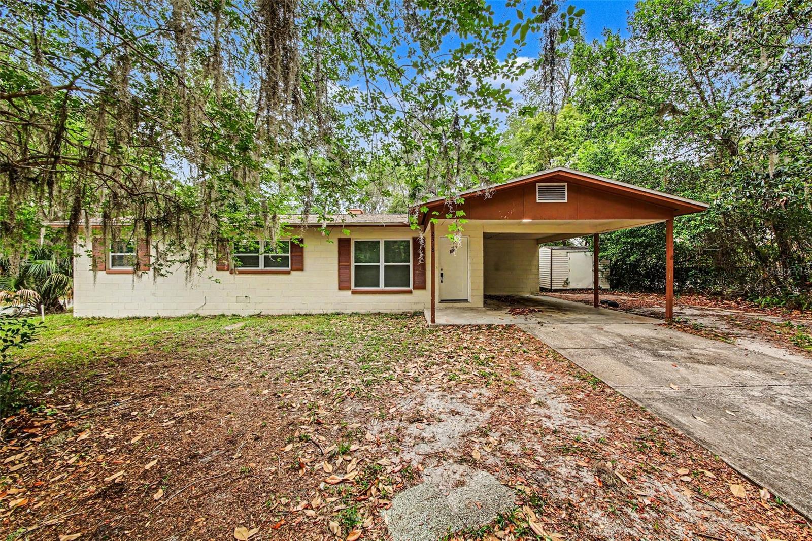 2318 Jobbins Dr — photo
