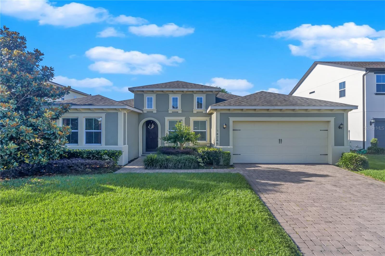 14246 Creekbed Cir — photo