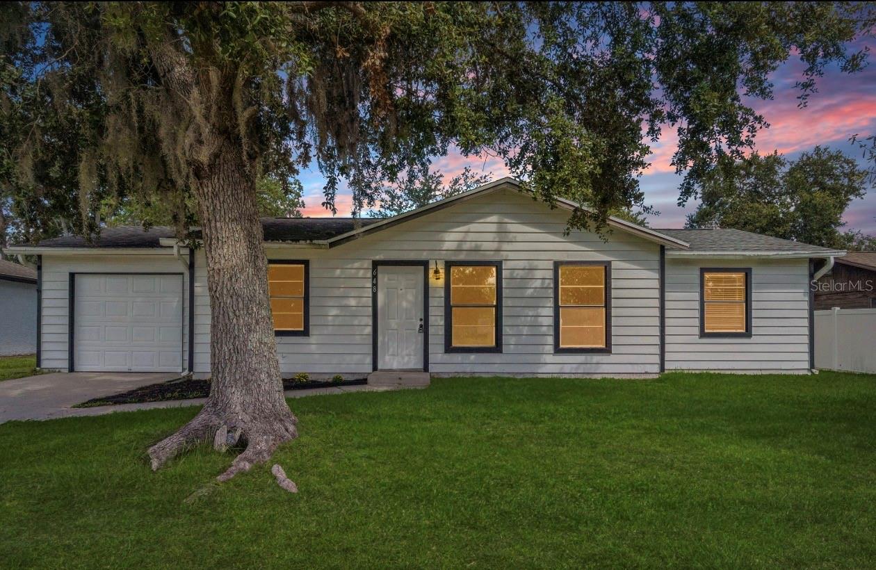 648 Floridian Dr — photo