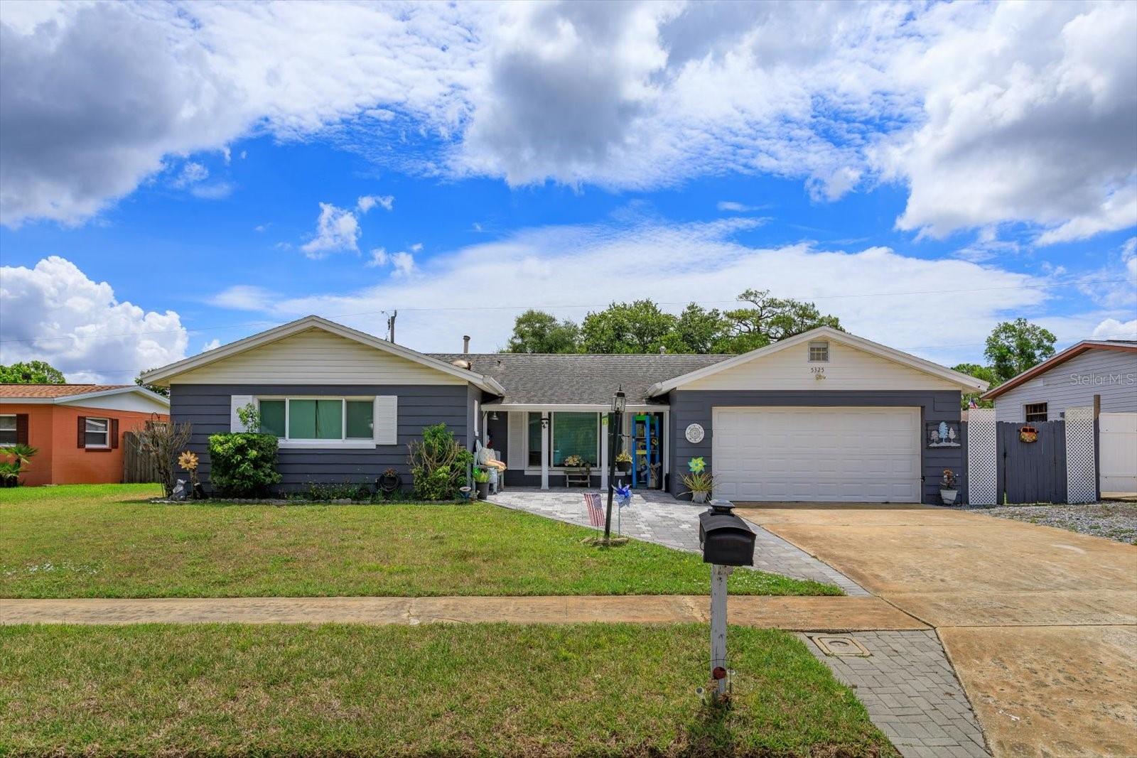 5325 Sharlene Dr — photo
