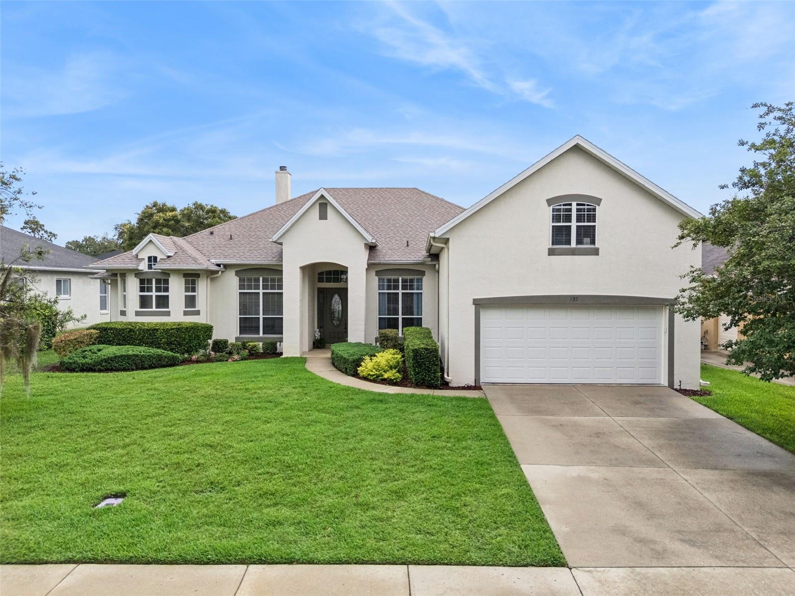 135 Hickory Stick Ct — photo