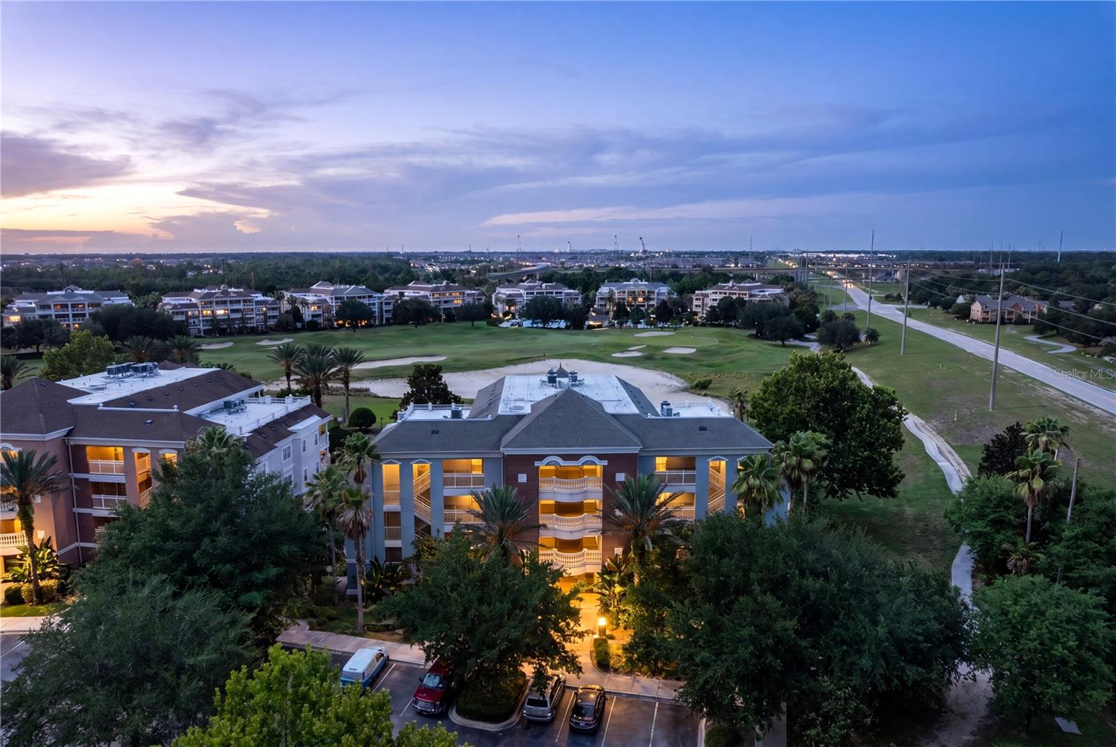 1100 Sunset View Cir #204 — photo