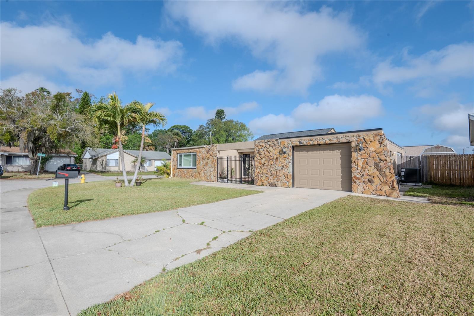 3629 Haven Dr — photo