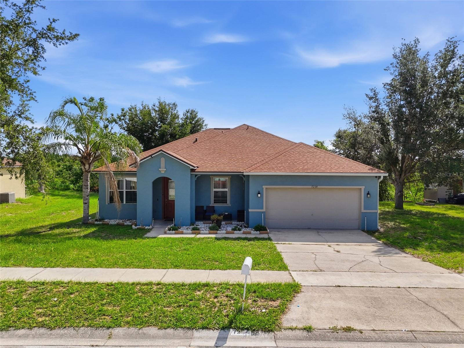 7254 Country Run Pkwy — photo