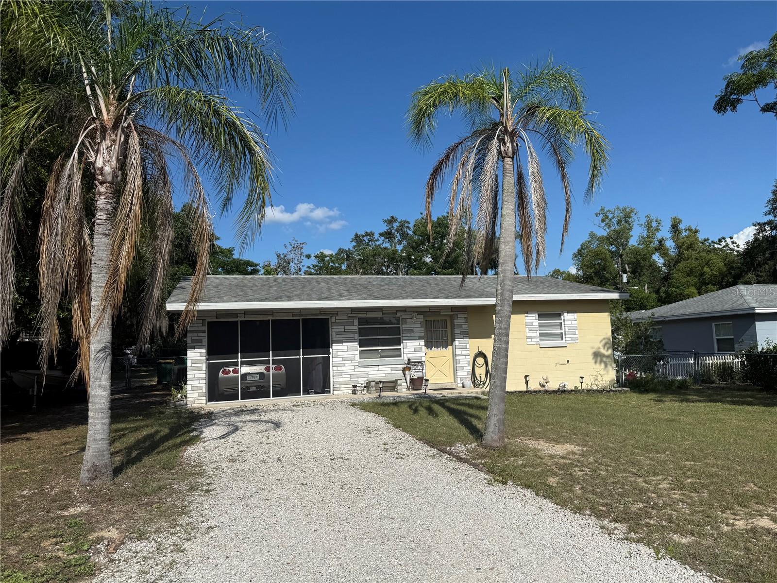 37 Pine Street, Eustis, FL 32726 — photo 2