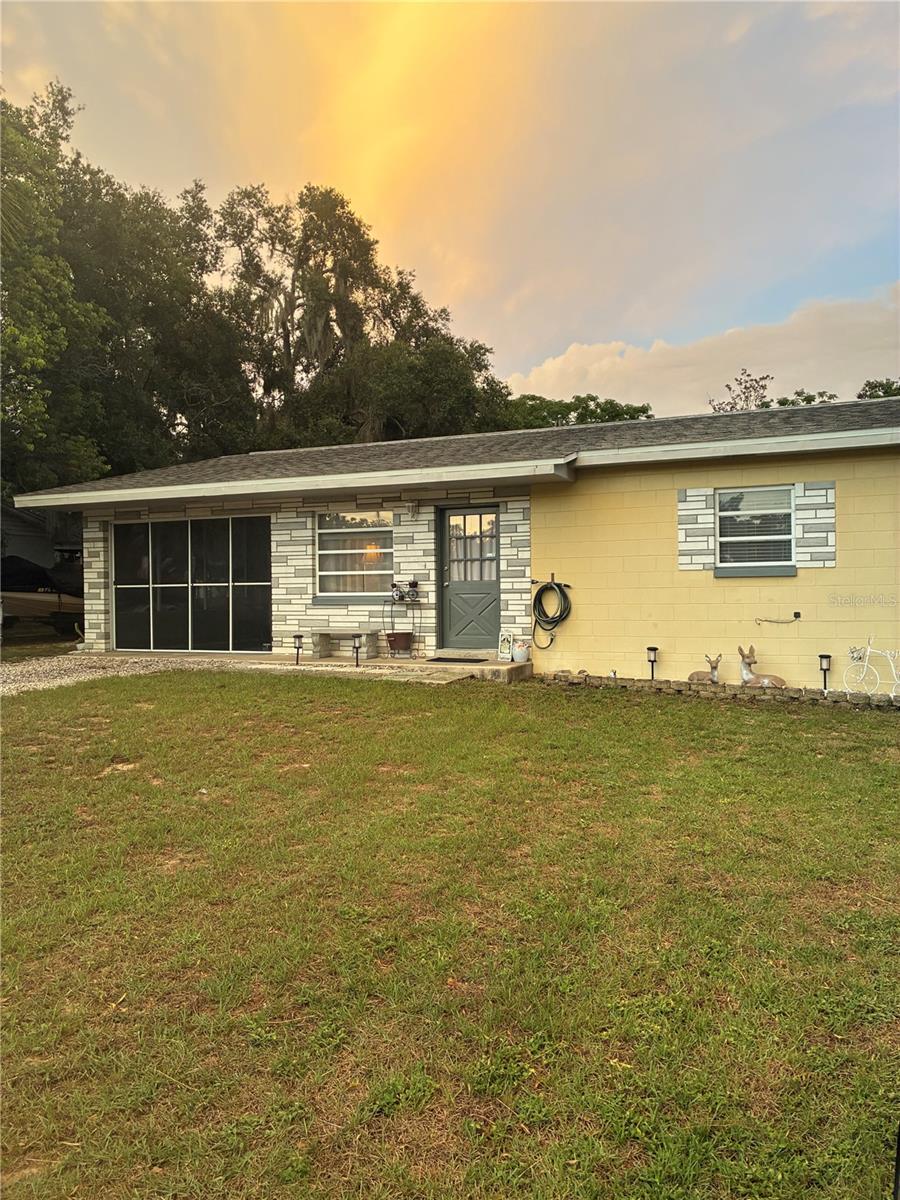 37 Pine Street, Eustis, FL 32726 — photo 3
